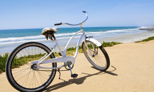 beach cruiser bike _75882037.jpg beach cruiser bike _75882037.jpg